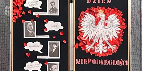 Powiększ grafikę: Dekoracja - prawa strona tablicy godło z napisem DZIEŃ NIEPODLEGŁOŚCI, po lewej dekoracja z okazji Europejskiego Dnia Wynalazcy - zdjęcia polskich wynalazców.