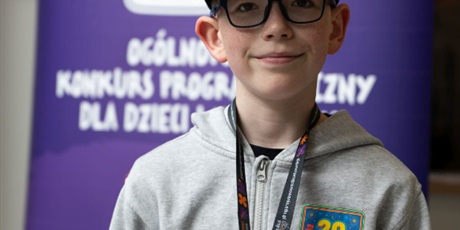 Szymon Finalistą Ogólnopolskiego Konkursu Matematyczno-Informatycznego Gigathon.