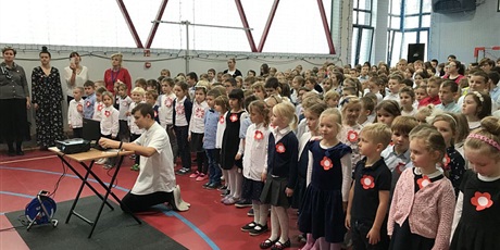 Powiększ grafikę: 08.11.2019 Świętujemy kolejną rocznicę odzyskania niepodległości przez Polskę