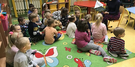 Powiększ grafikę: 15.11.2019 Czyta Mama Mikołaja