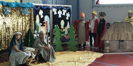 Powiększ grafikę: 20.12.2019 Wigilia i szkolne Jasełka
