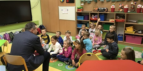 Powiększ grafikę: 26.11.2019 Czyta Tata Michała