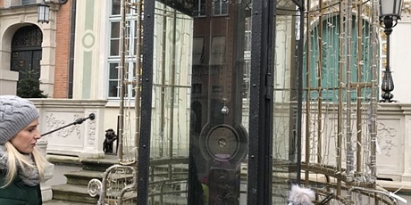 Powiększ grafikę: 27.01.2020 Spacer po Starym Mieście i spektakl Przyjaciele Bullerbyn