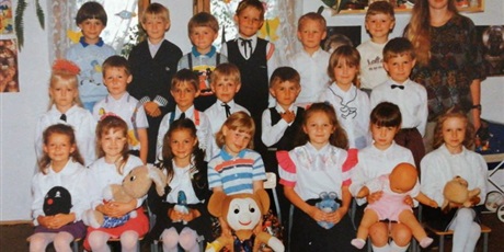 Powiększ grafikę: Galeria starych zdjęć i pamiątek szkolnych 